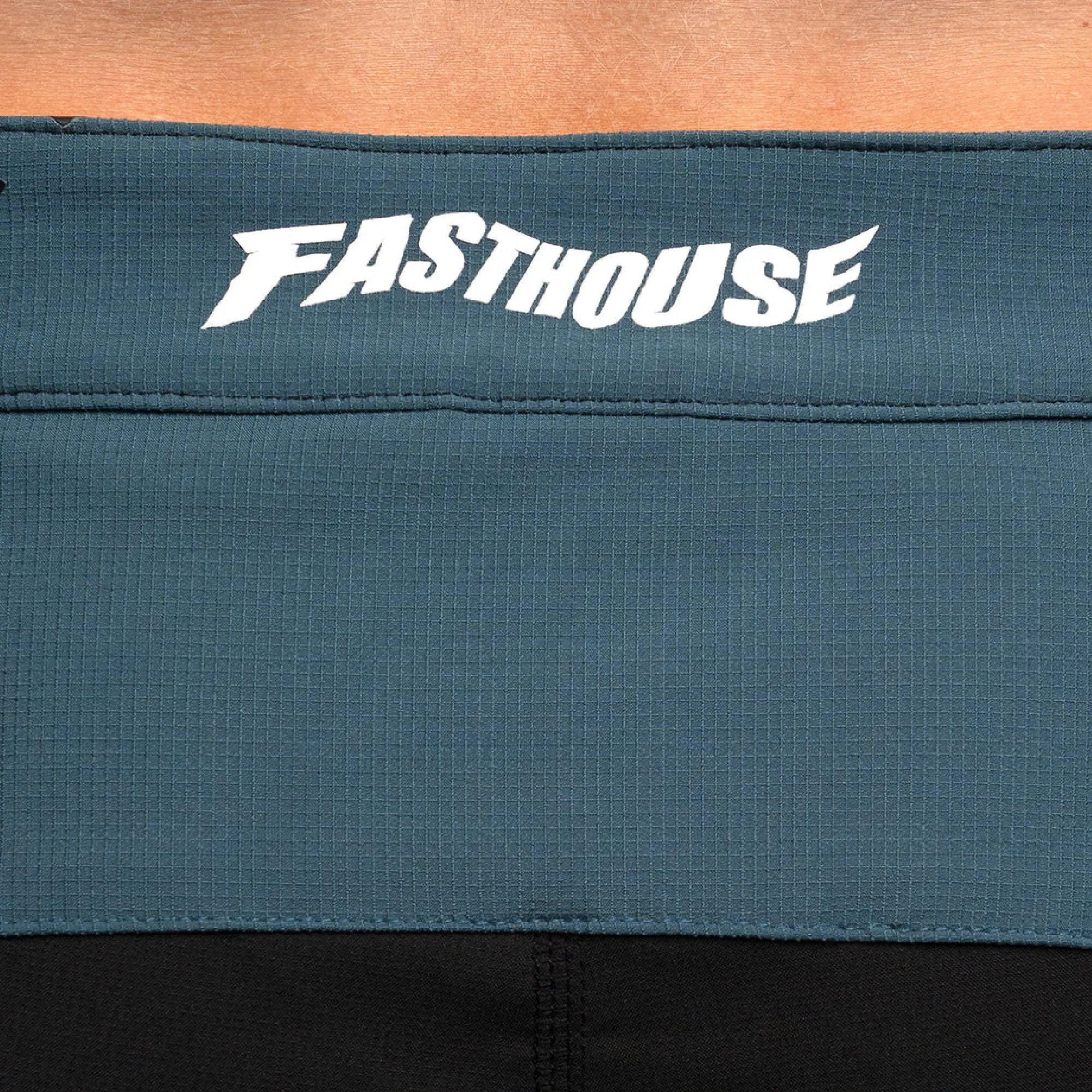 Fasthouse Crossline 2.0 Velocity Short