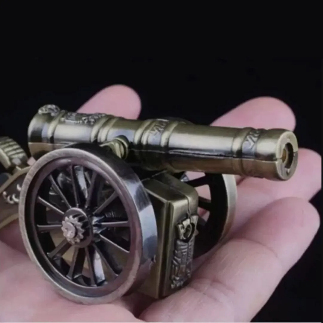 Geekmonkey Antique Cannon Lighter - Butane Gas Lighter [Refillable]