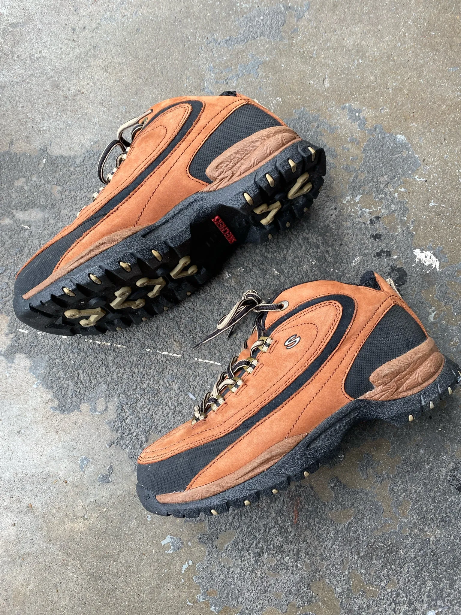 Sketchers Womens Size 8 1/2 Orange Hiking Boots